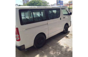 Toyota Hiace 2012