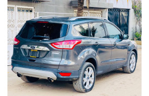 Ford Escape-Titanium 2015