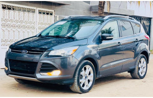 Ford Escape-Titanium 2015