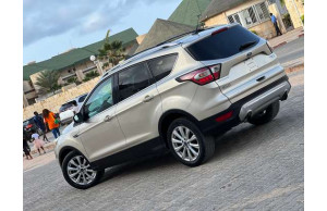 Ford Escape-Titanium 2017