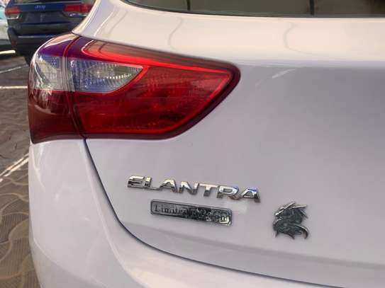 Hyundai Elantra 2013 2