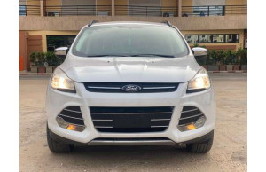 Ford ESCAPE-SE 2014