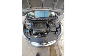 Hyundai Elantra 2015