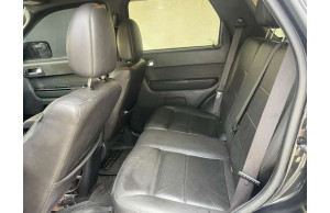 Ford ESCAPE-SE 2011
