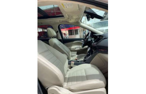 Ford Escape-Titanium 2014