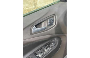 Ford Escape-Titanium 2015