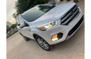 Ford Escape-Titanium 2017