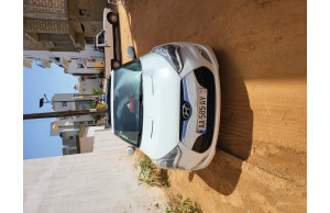 Hyundai Veloster 2011