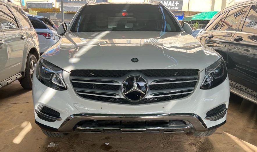 Mercedes GLC-300 2018 6