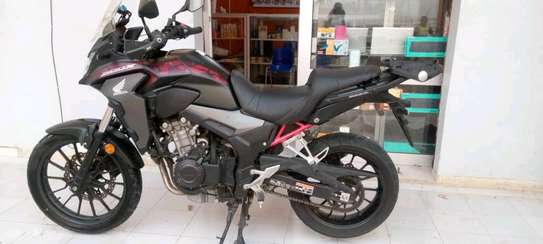 Honda CB 2021 4