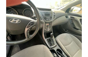 Hyundai Elantra 2015