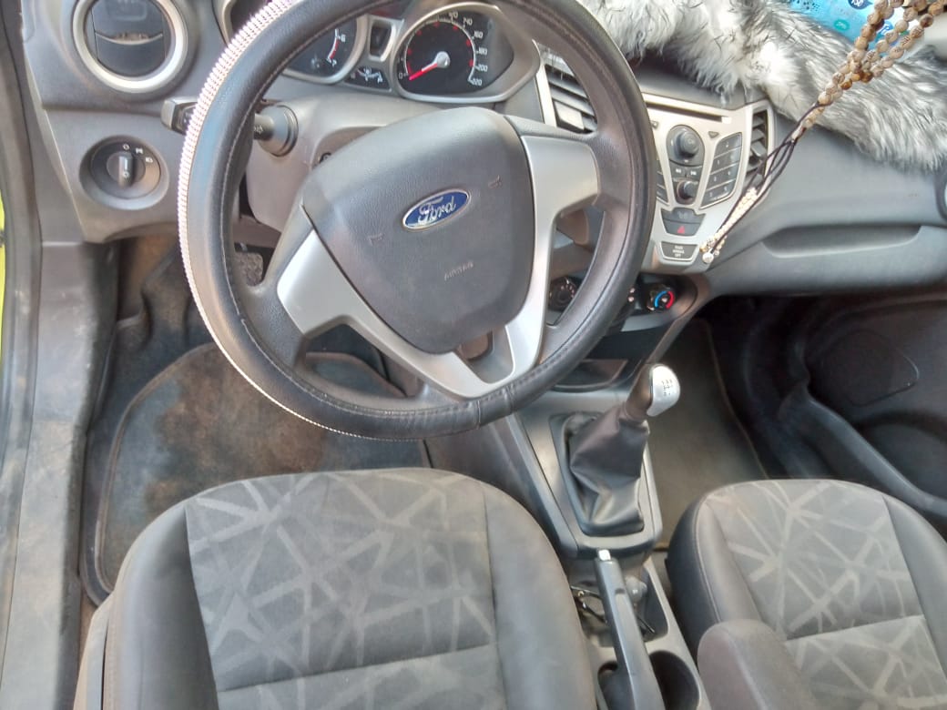 Ford Fiesta 2012 2