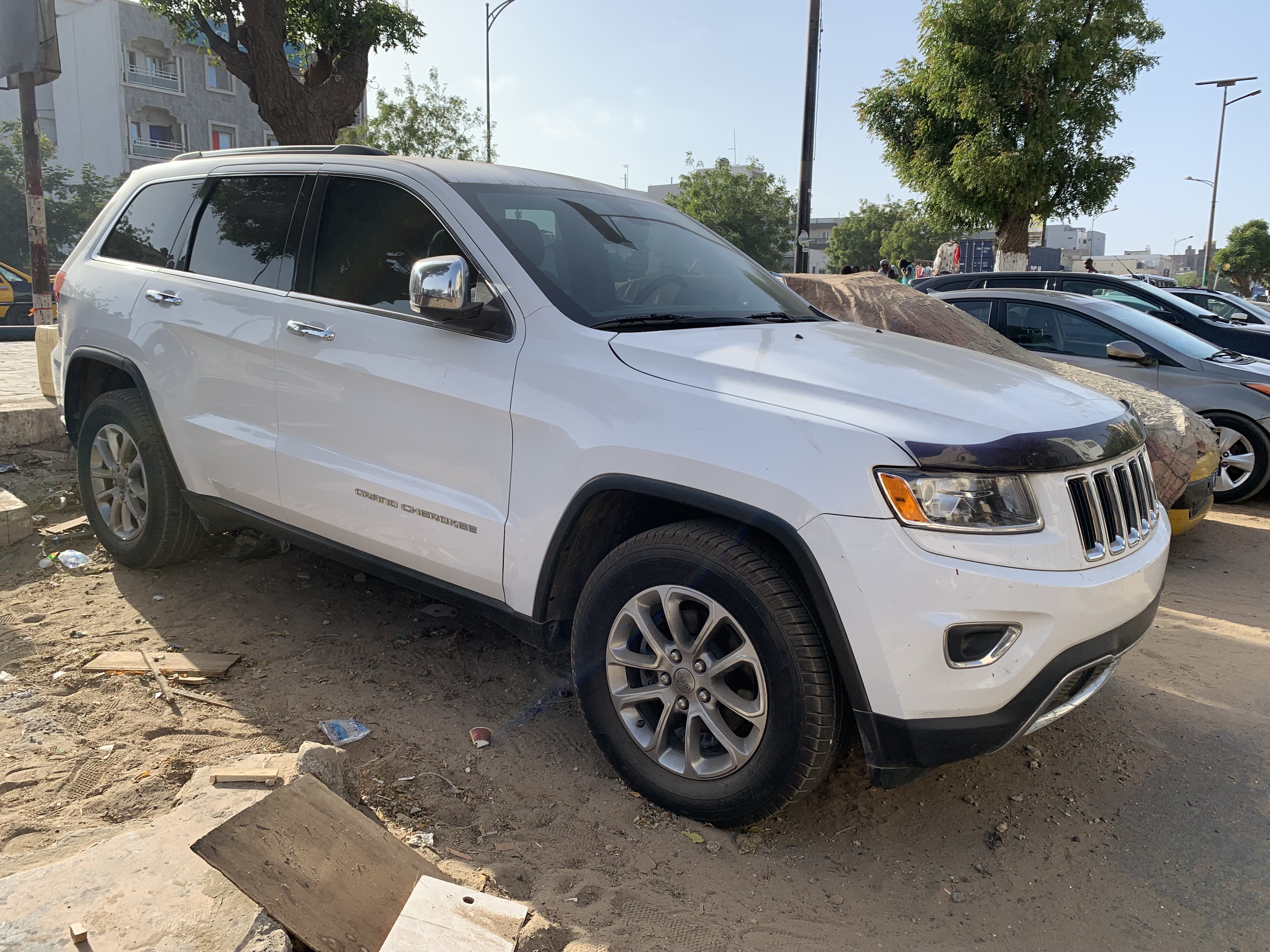 Jeep GRAND-CHEROKEE-LIMITED 2015 0
