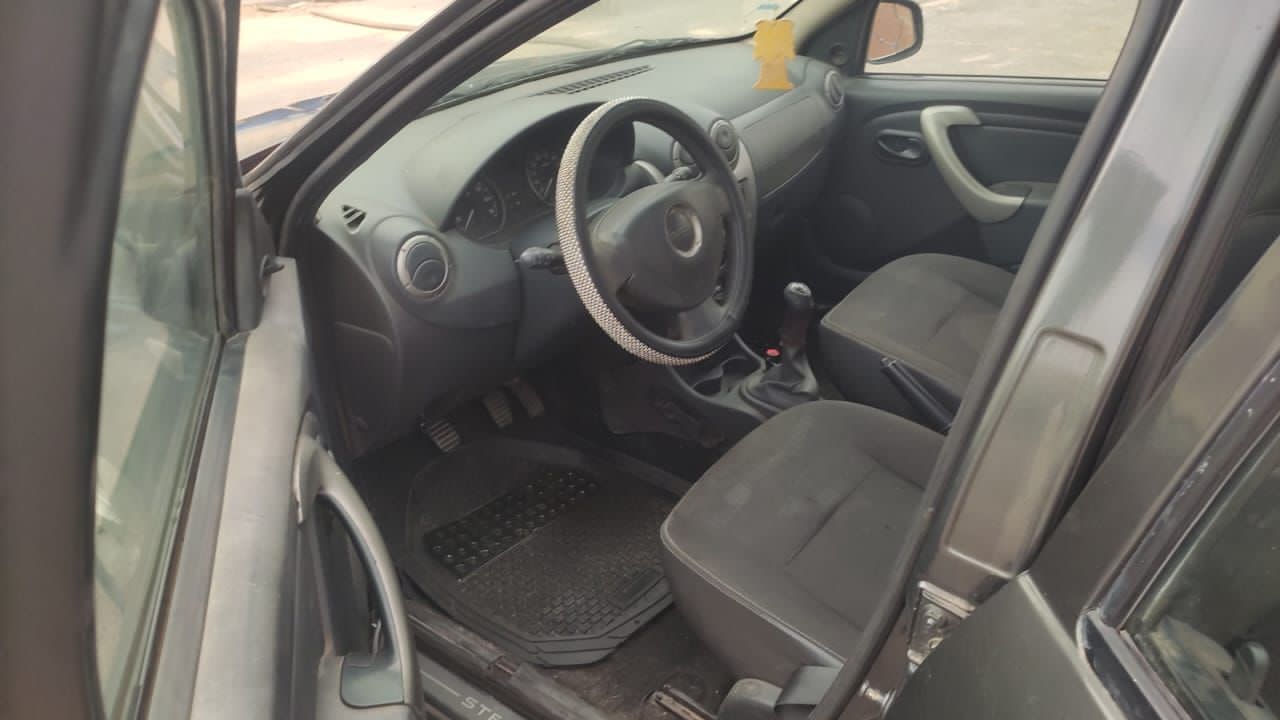 Dacia Sandero 2012 3