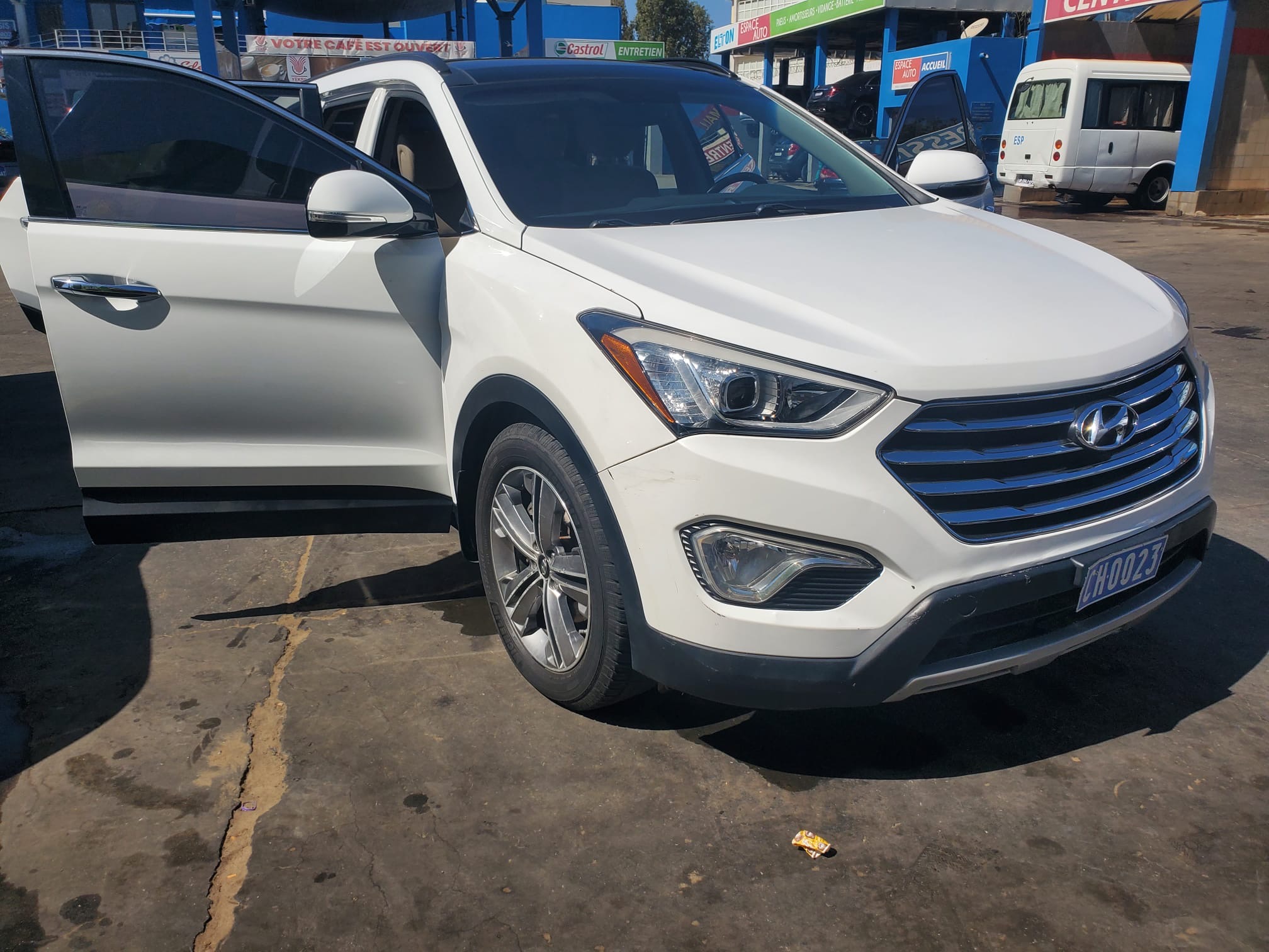 Hyundai Santa Fe 2015 1