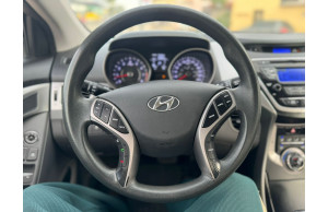 Hyundai Elantra 2013