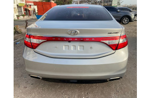 Hyundai GRANDEUR-Q270 2016