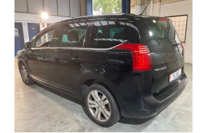 Peugeot 5008 2015