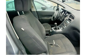 Peugeot 5008 2015