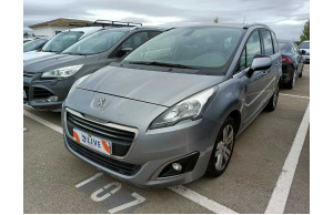 Peugeot 5008 2015
