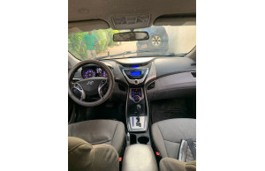 Hyundai Elantra 2013