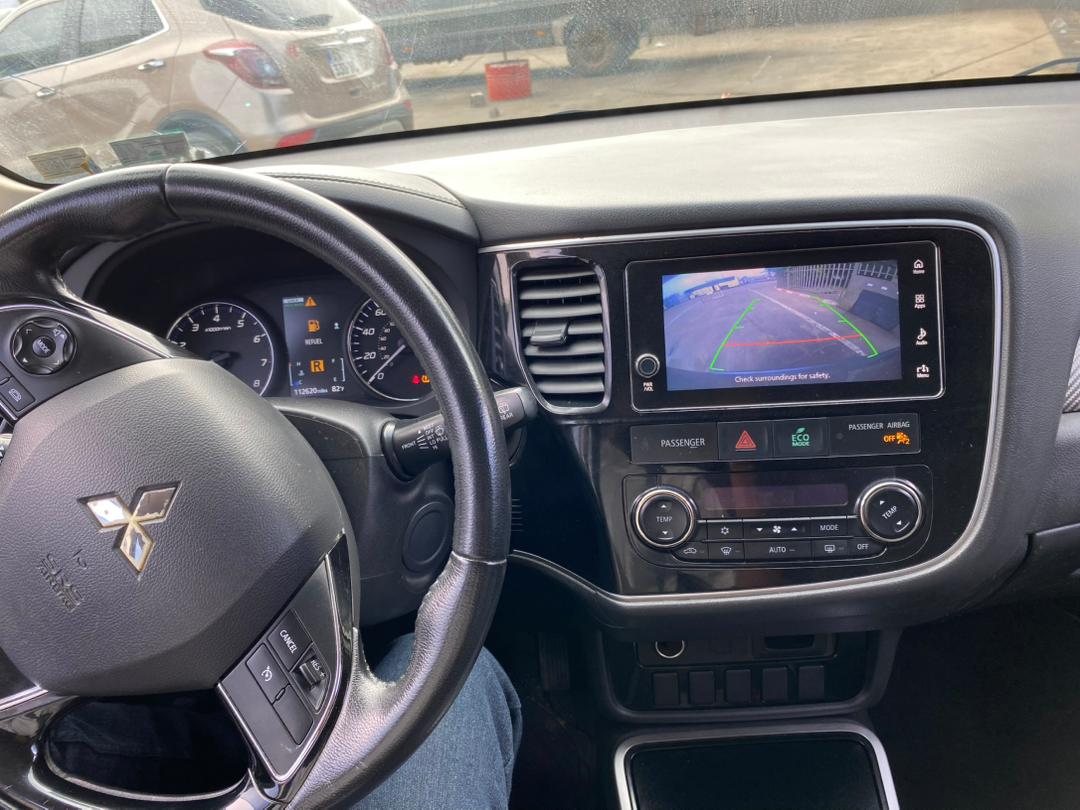 Mitsubishi Outlander 2017 4