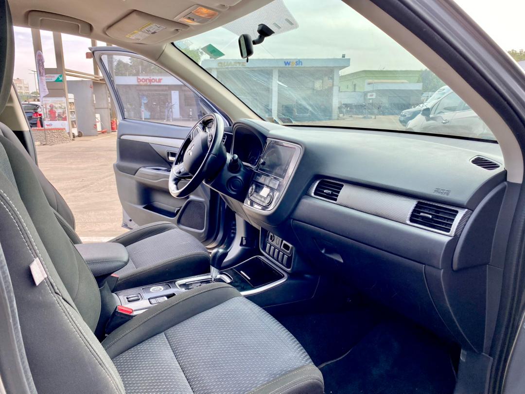 Mitsubishi Outlander 2017 5