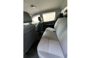 Toyota Hilux 2013