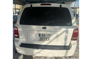 Ford Escape-Titanium 2012