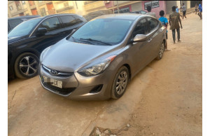 Hyundai Elantra 2013