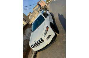 Jeep Cherokee 2016