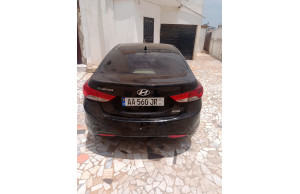 Hyundai Elantra 2012