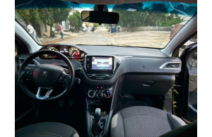 Peugeot 208 2017