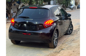 Peugeot 208 2017