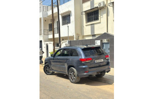 Jeep GRAND-CHEROKEE-LIMITED 2020