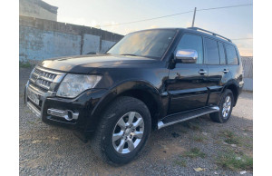 Mitsubishi Pajero 2016