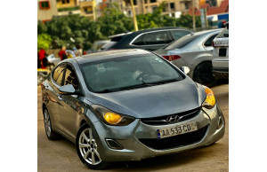 Hyundai Elantra 2013