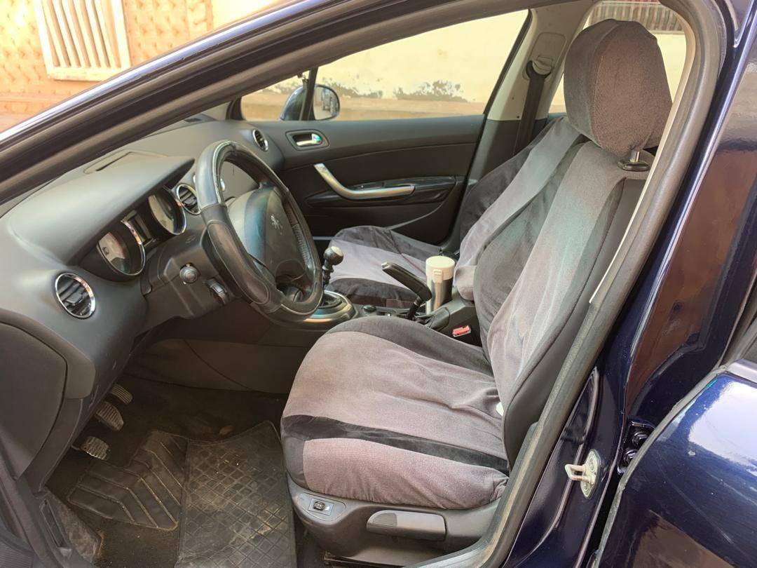Peugeot 308 2012 3