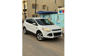 Ford ESCAPE-SE 2016