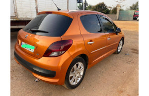 Peugeot 207 2011
