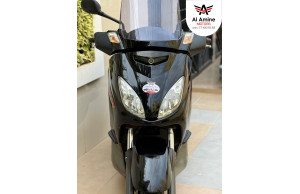 Yamaha X-Max 2025