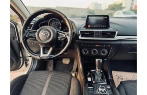 Mazda 3 2018
