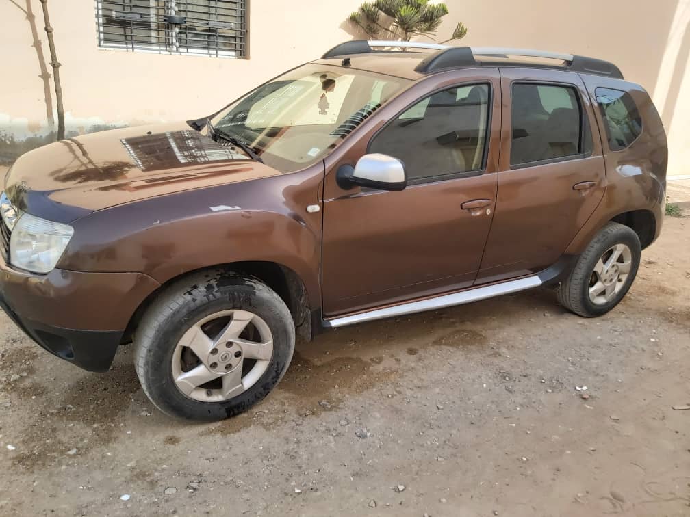 Renault Dusteur 2011 3