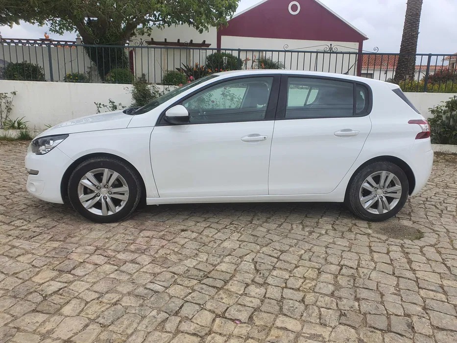 Peugeot 308 2015 1
