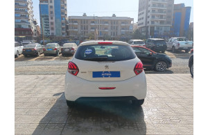 Peugeot 208 2019