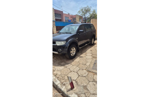 Mitsubishi pajero-sport 2009