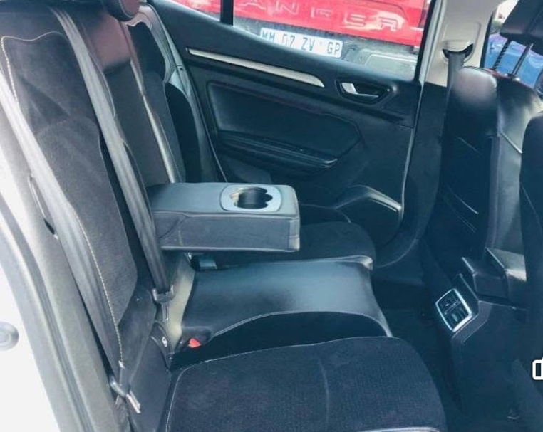 Renault Megane 2019 8