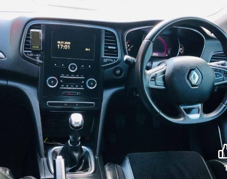 Renault Megane 2019 6