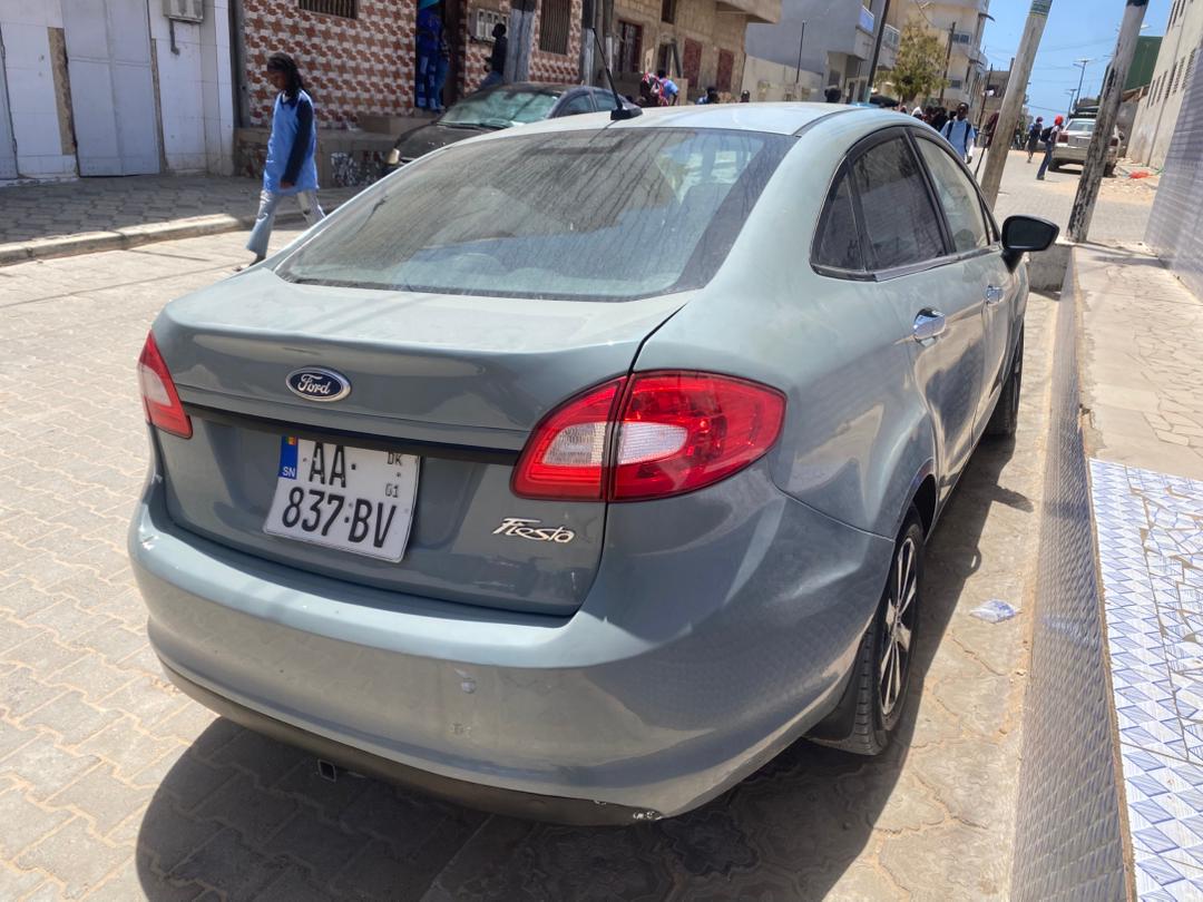 Ford Fiesta 2012 6