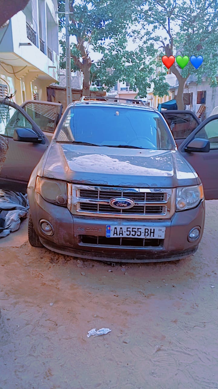 Ford Escort 2013 0